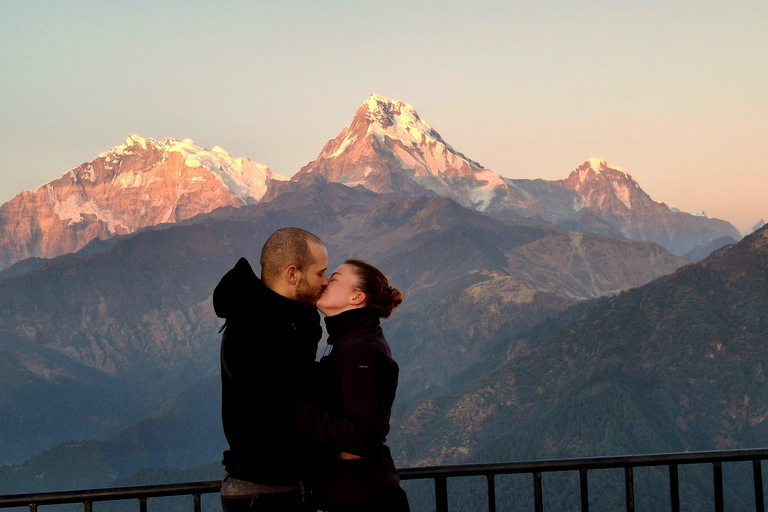 Escursione di 2 giorni a Poon Hill: cattura la migliore alba del Nepal