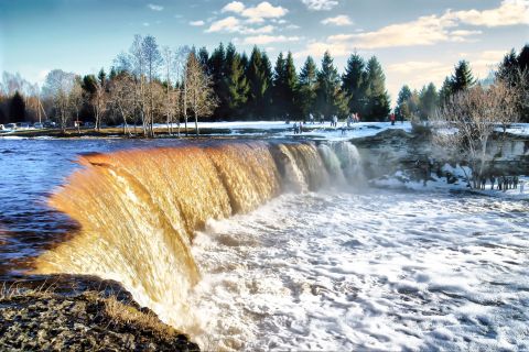 Jägala Waterfall and Harju County 5-Hour Tour from Tallinn