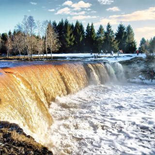 Jägala Waterfall and Harju County 5-Hour Tour from Tallinn