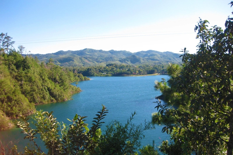 Depuis San Cristobal : lacs de Montebello et cascade Chiflón
