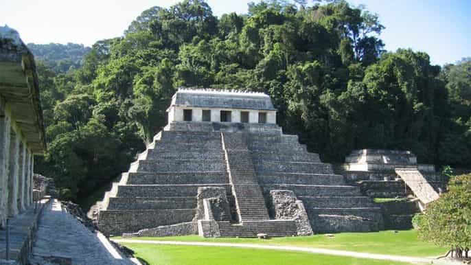 from san cristóbal agua azul and palenque day trip