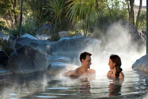 Tauranga: Rotorua Geysers & Polynesian Spa Shore Excursion