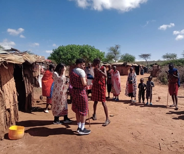 Kenya: Maasai Village Visit with Traditional Dance Show