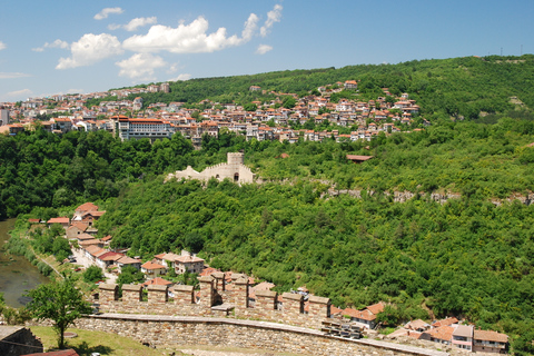 Full-Day Tour to Veliko Tarnovo and Arbanassi Tour to Veliko Tarnovo with web Audioguide in EN,ES,IT,FR,DE