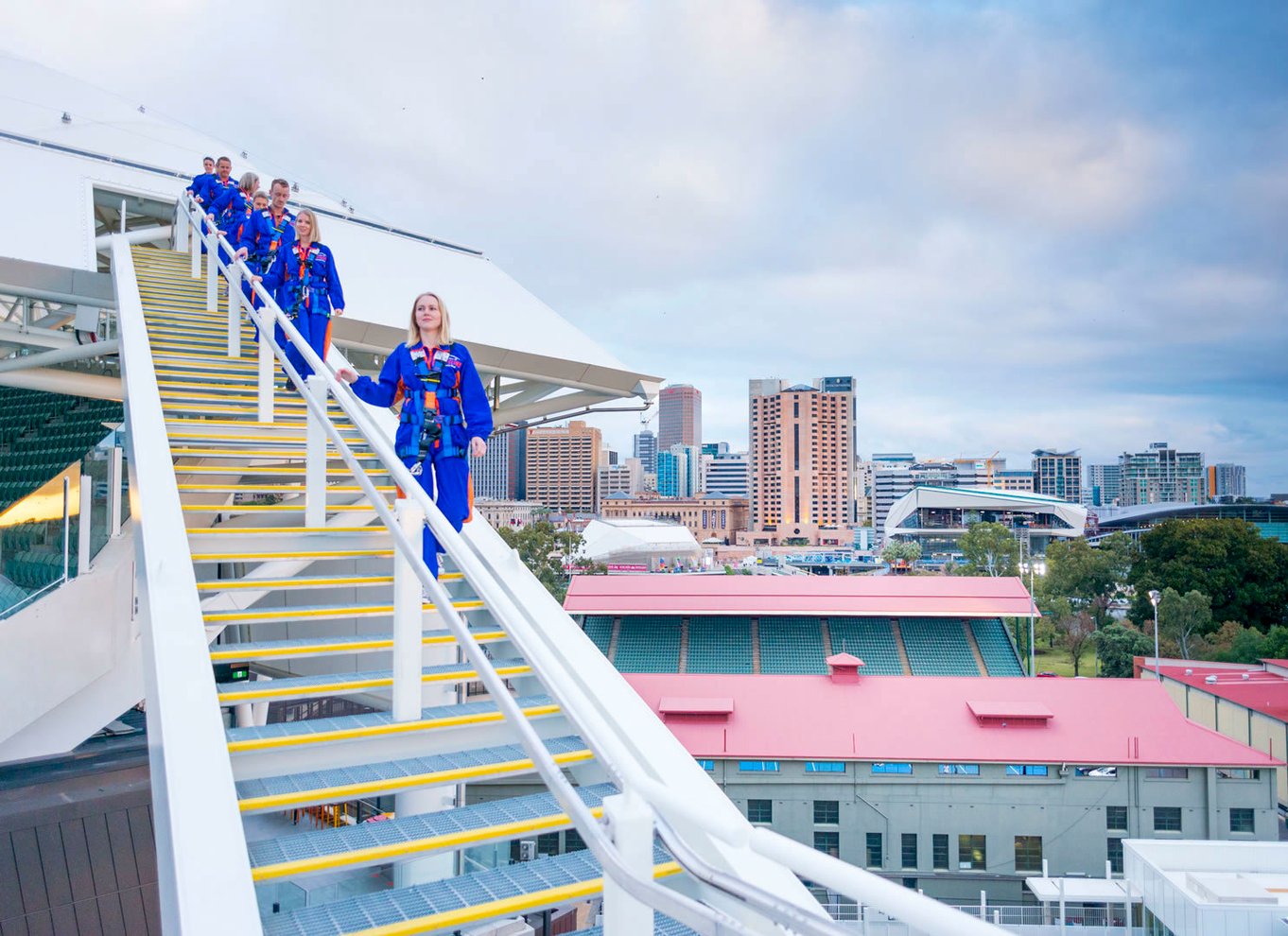 Adelaide: Rooftop Climbing Experience af Adelaide Oval