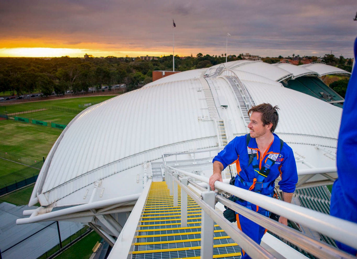 Adelaide: Rooftop Climbing Experience af Adelaide Oval