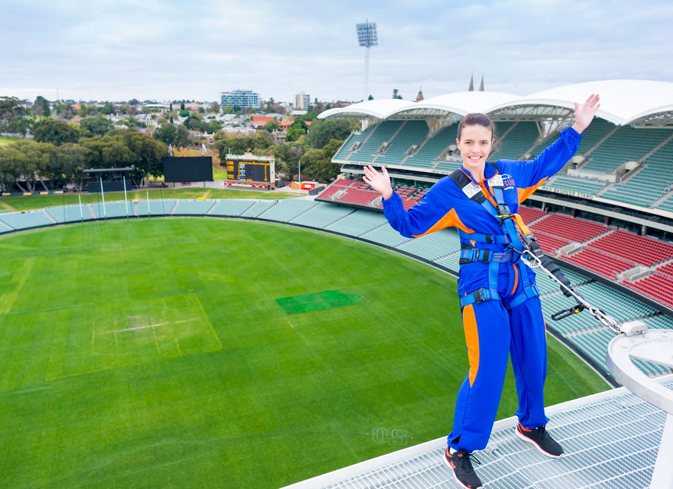 Adelaide: Rooftop Climbing Experience af Adelaide Oval