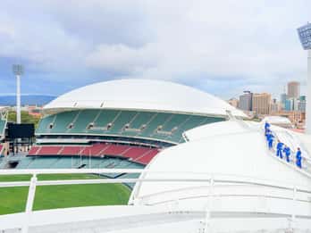 Adelaide: Rooftop Climbing Experience of the Adelaide Oval