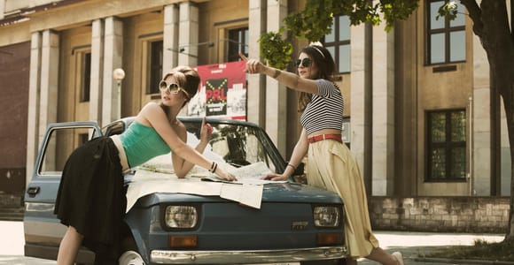 Krakow: Nowa Huta Guided Tour in Vintage Car