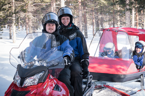 Rovaniemi: Family Snowmobile Safari Shared Driving, 2 Adults on 1 Snowmobile