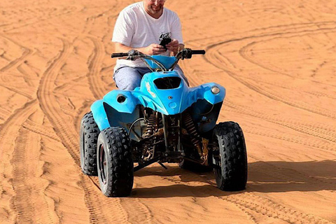 Riyadh: Red Sands Dunes Tour with Camel Ride & Snacks