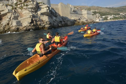 Dubrovnik: Betina Cave Kayaking Tour