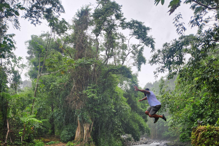 Von San Juan: Zip Line, Fluss und Luquillo Beach Tour