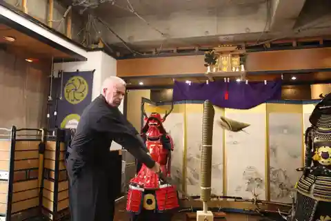 Trial slashing in Bushido with Samurai Sword real sharpnes