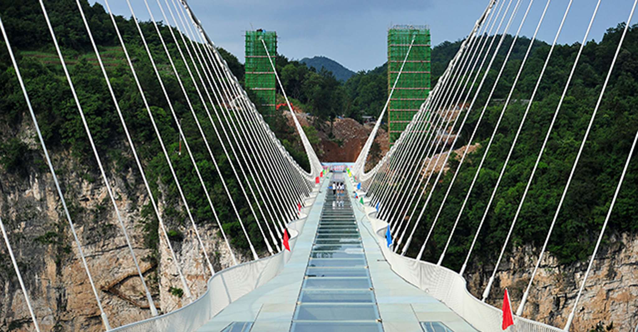 Privé tour van Zhangjiajie Grand Canyon met Glass Bridge - Hizvo