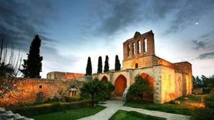 nicosia and kyrenia fullday sightseeing tour