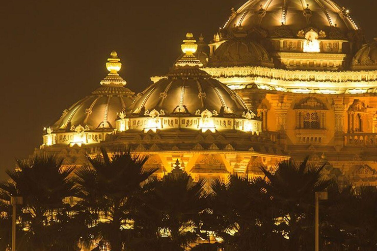 Delhi: Akshardham 2-Hour Guided Evening Light & Sound Show Akshardham Tour with Guide + Car