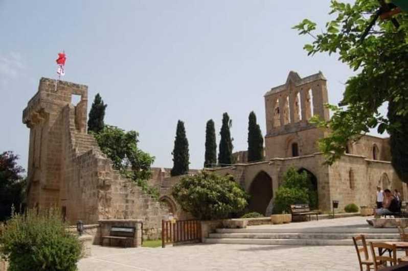 Van Kyrenia: halve dag St. Hilarion Castle & Bellapais Tour