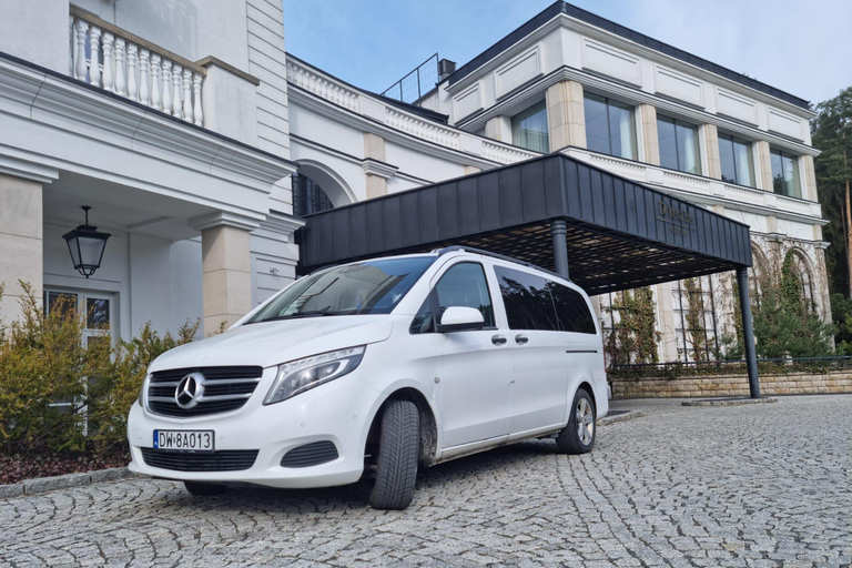 Wroclaw: Private Transfer to/from Wroclaw Airport (WRO)Wroclaw Airport to Wroclaw City - Private Transfer - 1 way