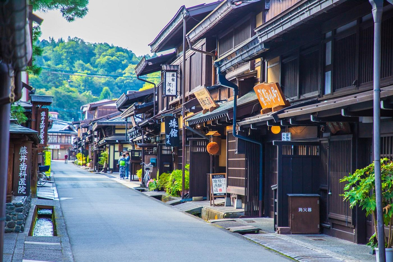 Ônibus de ida: de Kyoto para Takayama via Kanazawa