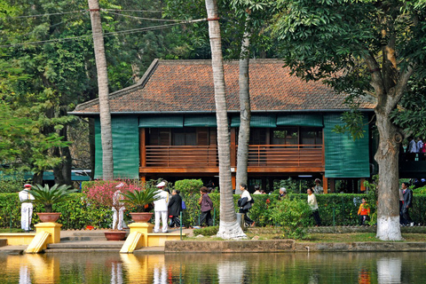 Hanoi: Full-Day City Tour and Water Puppet ShowGroup Tour and Water Puppet Show