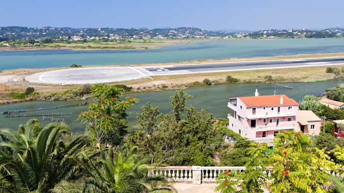 shared transfer hotel to corfu airport