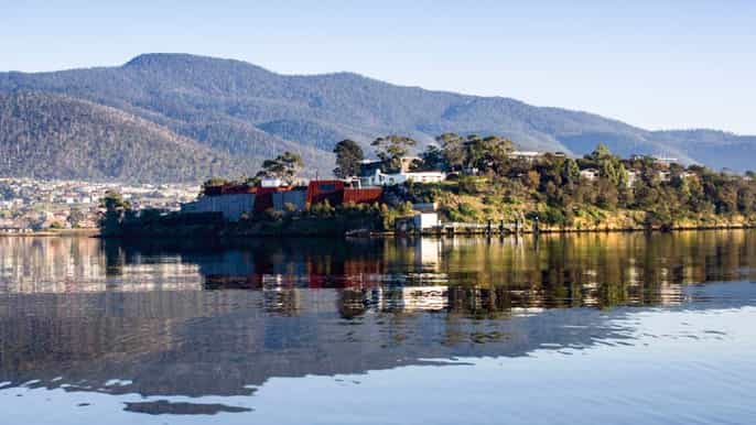 hobart city sightseeing tour including mona ticket