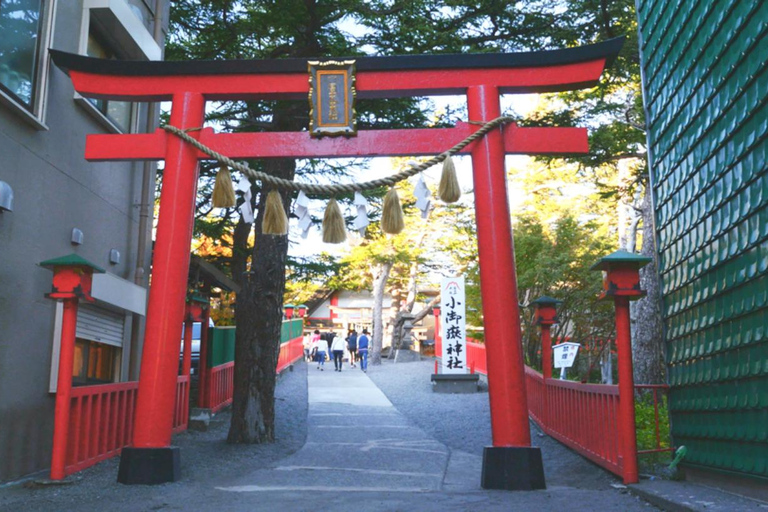 Tour zur fünften Station des Fuji und zum ThermalbadFuji-Ausflug ab Tokyo Station, Abfahrt um 7:30 Uhr