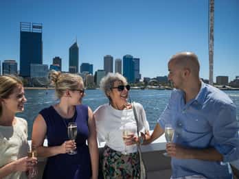 Perth: Swan River Lunch Cruise