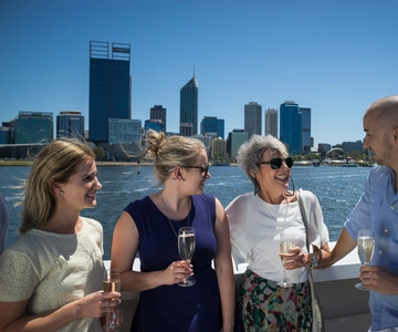 Perth: Swan River Lunch Cruise