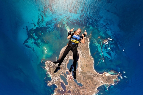 Rottnest Island : saut en parachute en tandemSaut en tandem à 15 000 pieds sur l'île de Rottnest