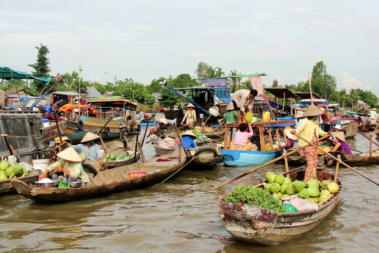 Mekong Adventure: 3 Days from Delta optional to PhnomPenh OPTIONAL: EXIT TO PHNOM PENH