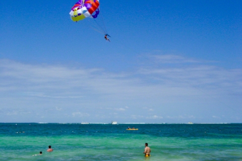 Punta Cana: 3-uur durende parasailingavontuur