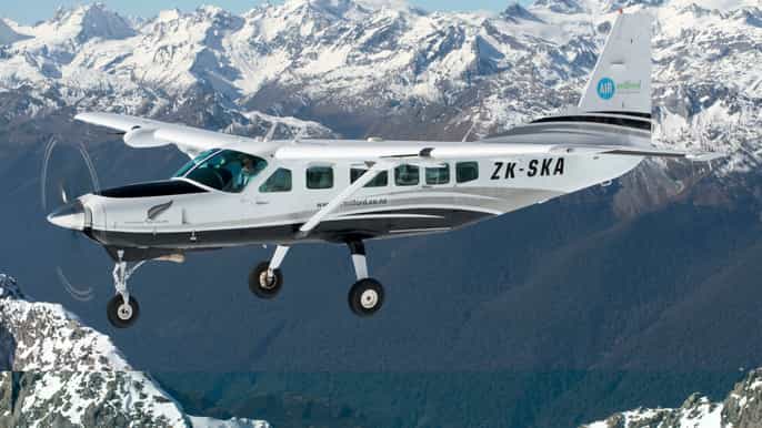 from queenstown milford sound coach cruise scenic flight
