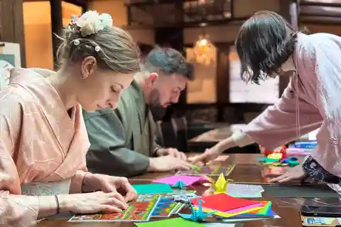 Kyoto: Workshop origami pro mindfulness, omezený počet míst 10. 6.–10. 9.