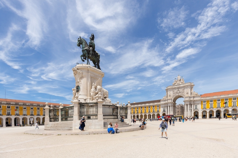 Lissabon: Stadtrundgang Geschichte(n) und LifestyleGruppentour auf Russisch