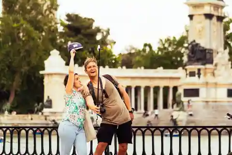 Madrid: Tour privato con persone del posto: punti salienti e gemme nascoste