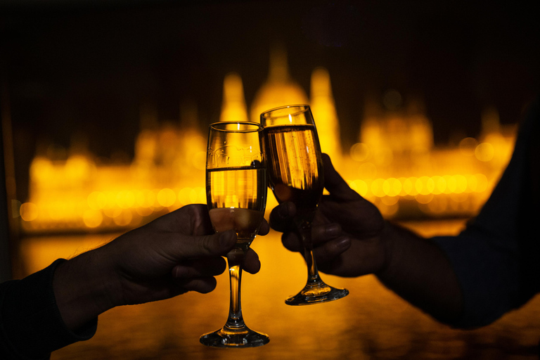 Budapest: Exclusive New Year&#039;s Eve Dinner &amp; Cruise2024 Dinner Menu 2