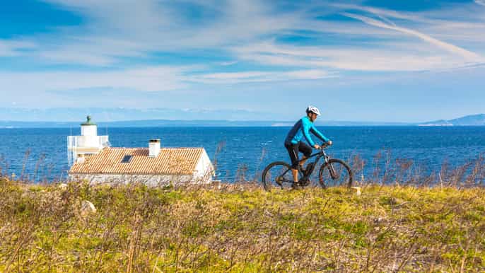 pula excursão turística de bicicleta elétrica