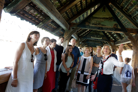 Lucerna: Tour guidato a piedi con una guida ufficialeTour in inglese