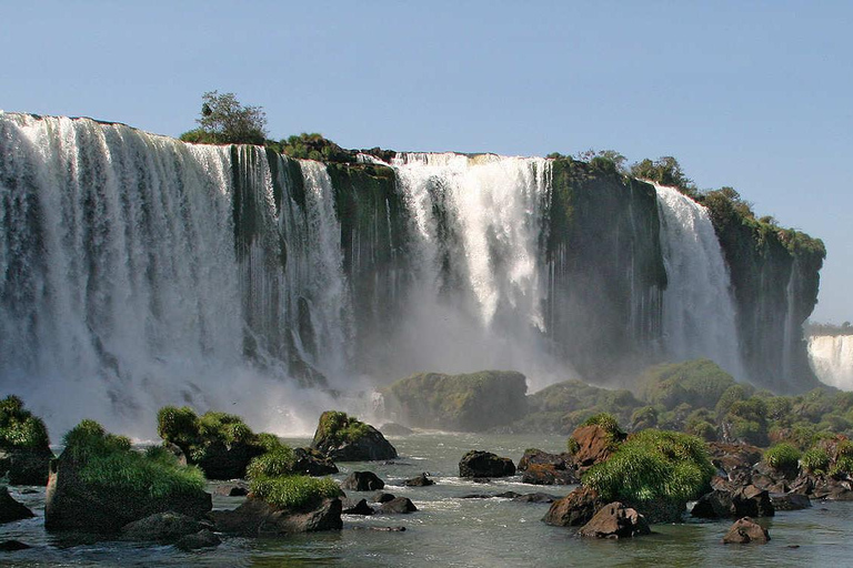 Privétour naar de watervallen van Iguazu, Groot avontuur op boten vanuit BAPrivétour naar de watervallen van Iguazu, Groot avontuur op boten