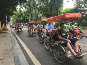 Hanoi: 1-stündige Altstadt-Tour mit der Cyclo-Rikscha Hanoi: 1-stündige Altstadt-Tour mit der Cyclo-Rikscha