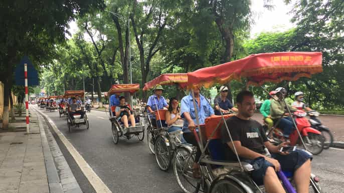 hanoi old quarter 1hour cyclo tour