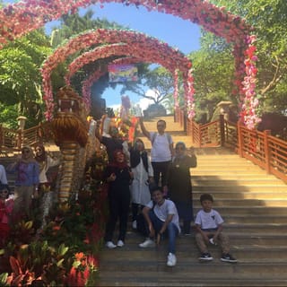 Hong Kong: Day Trip to Shenzhen City and Theme Parks