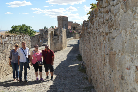 Tour of Trujillo and Guadalupe Eight Hours