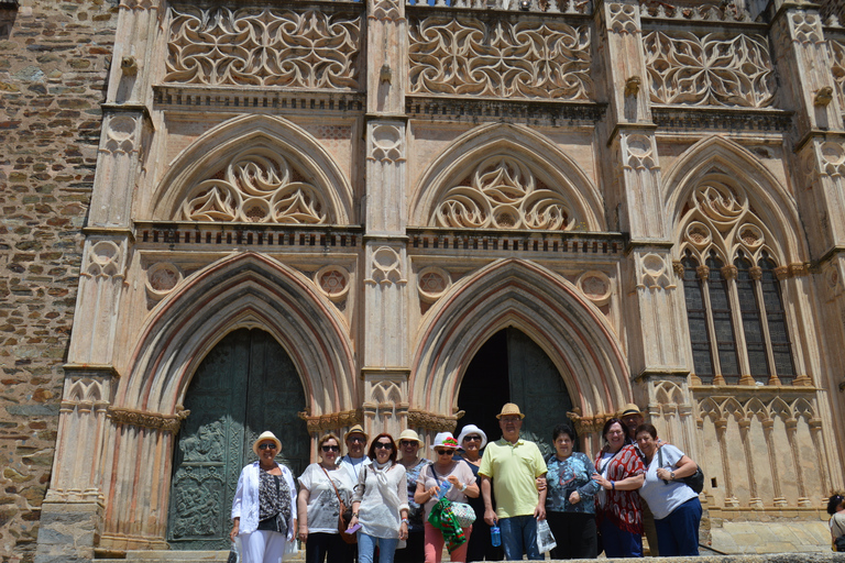 Tour of Trujillo and Guadalupe Eight Hours