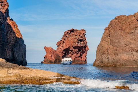 From Porto: Scandola & Girolata Tour by Boat Scandola and Girolata Boat Cruise