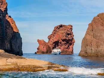 Depuis Porto : visite de Scandola et Girolata en bateau