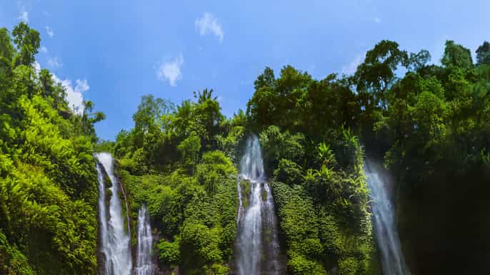 excursão particular com caminhada na cachoeira de sekumpul