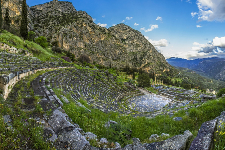 D'Athènes: Delphi à journée complète - Excursion ThermopylesD'Athènes: excursion d'une journée à Delphes - Thermopyles